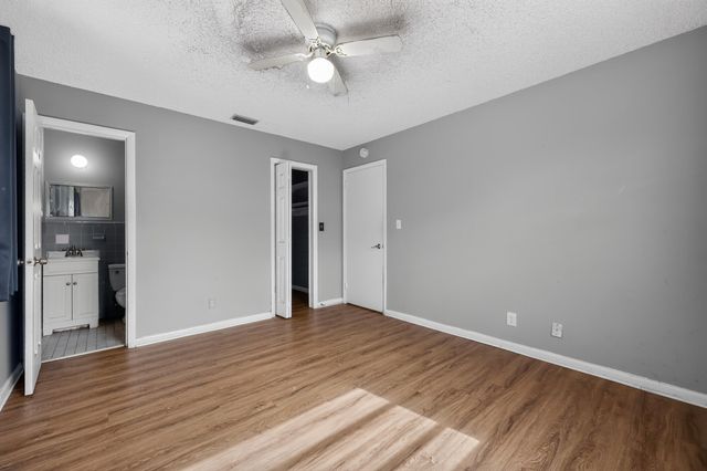 414 FORESTERIA Drive, Lake Park, FL 33403