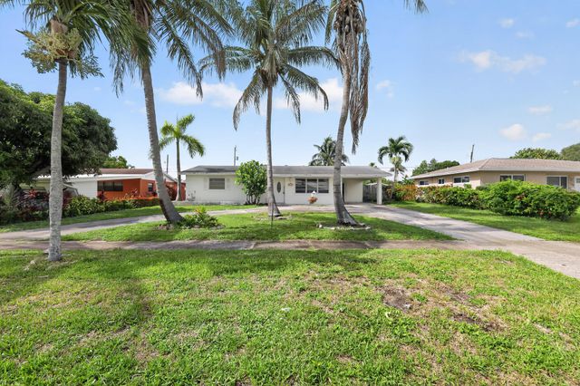 414 FORESTERIA Drive, Lake Park, FL 33403