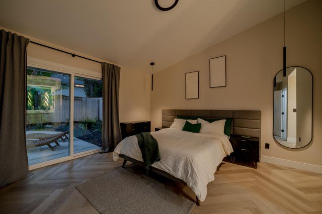 1525 Woodland Oaks Way, Sacramento, CA 95833