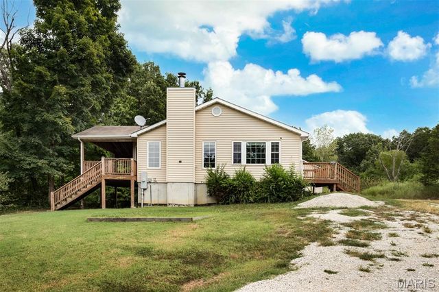 4043 E Shore Drive, Hillsboro, MO 63050