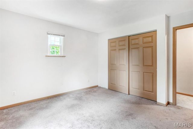 4043 E Shore Drive, Hillsboro, MO 63050