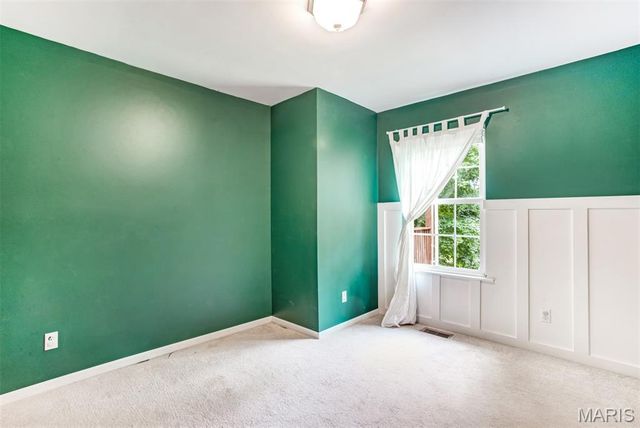 4043 E Shore Drive, Hillsboro, MO 63050
