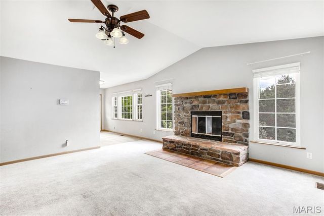 4043 E Shore Drive, Hillsboro, MO 63050