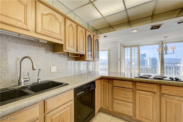 3111 Bel Air Drive 26G, Las Vegas, NV 89109