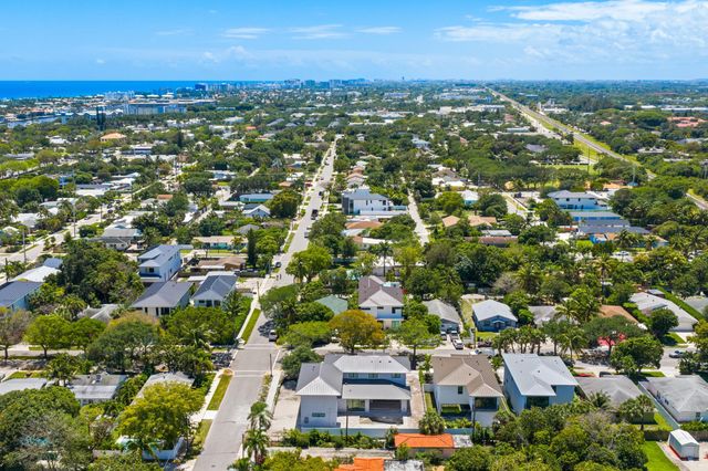 215 SE 5th Street, Delray Beach, FL 33483