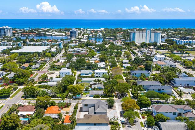 215 SE 5th Street, Delray Beach, FL 33483