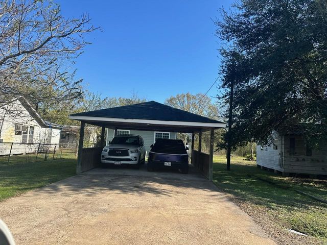 109 Foreman Street, Trinity, TX 75862