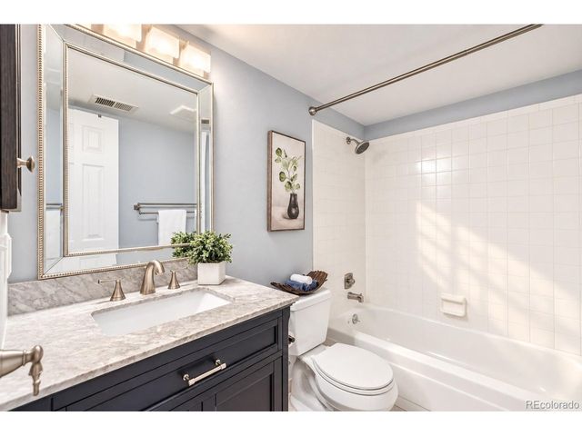 1782 S Trenton St 6, Denver, CO 80231