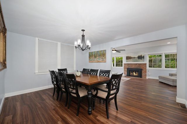 5424 Fair Oaks Blvd, Carmichael, CA 95608