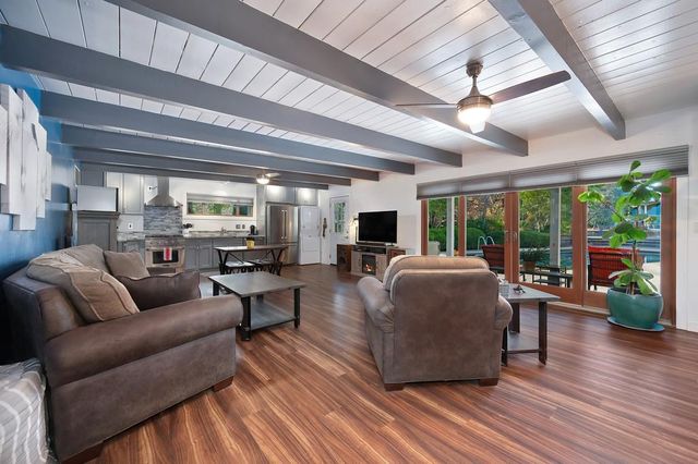 5424 Fair Oaks Blvd, Carmichael, CA 95608