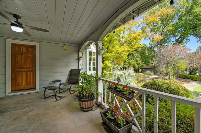 5424 Fair Oaks Blvd, Carmichael, CA 95608