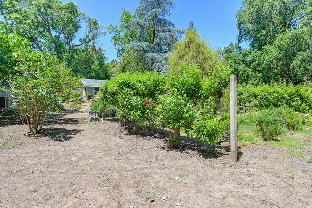 5424 Fair Oaks Blvd, Carmichael, CA 95608