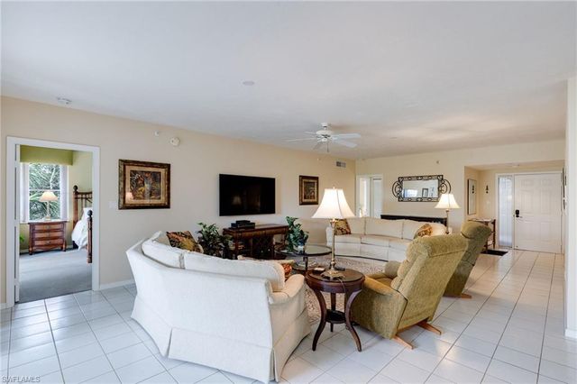 3331 Crossings CT 304, Bonita Springs, FL 34134
