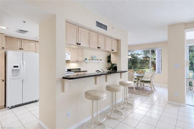 3331 Crossings CT 304, Bonita Springs, FL 34134