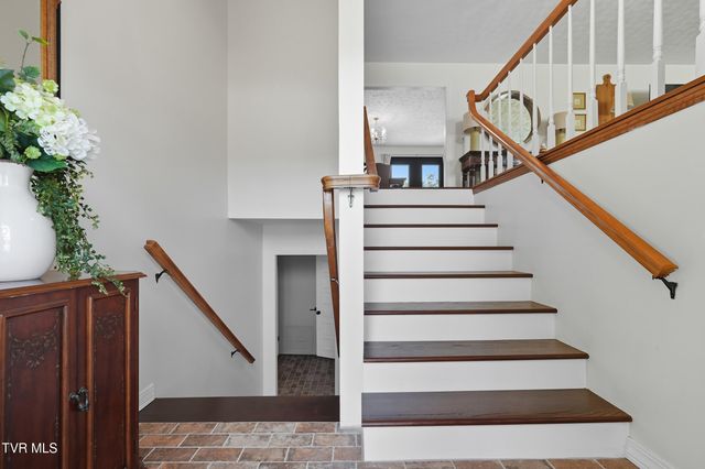 6140 Hodges Street, Wise, VA 24293