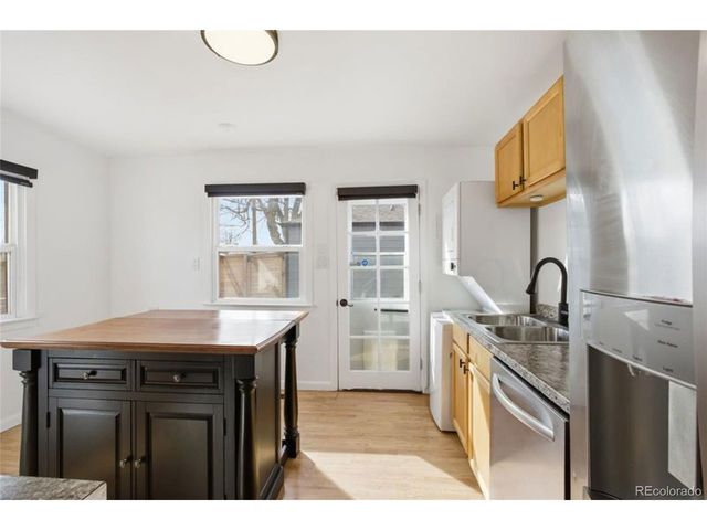 1299 S Quivas St, Denver, CO 80223