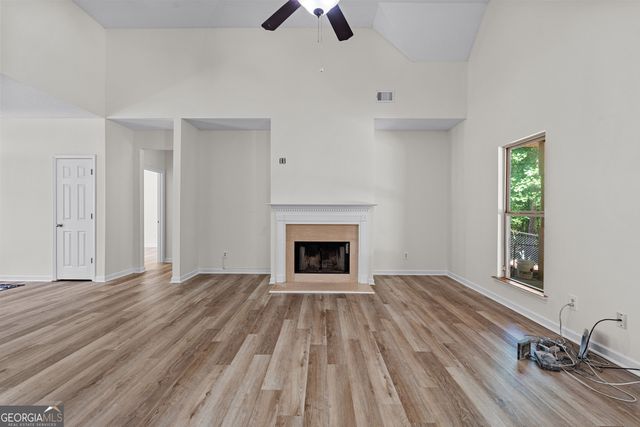 394 Brandish Drive, Newnan, GA 30263