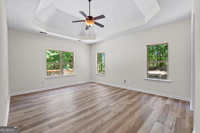 394 Brandish Drive, Newnan, GA 30263