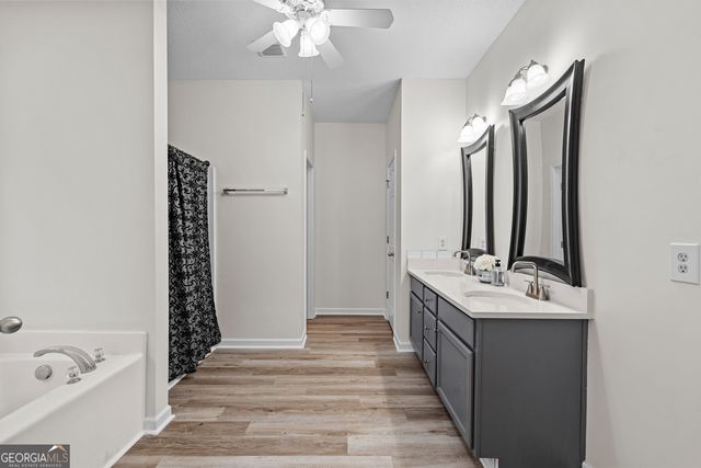 394 Brandish Drive, Newnan, GA 30263
