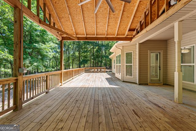 394 Brandish Drive, Newnan, GA 30263