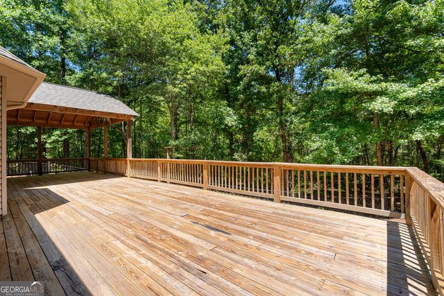 394 Brandish Drive, Newnan, GA 30263
