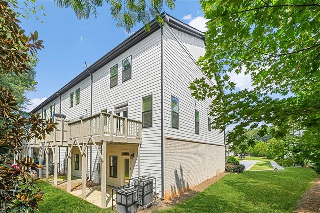 1490 Addison Place, Decatur, GA 30033