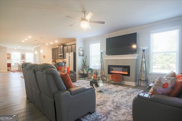 781 Wood Stork Drive, Loganville, GA 30052