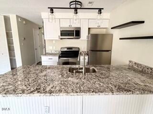 3071 Huntleigh Drive 3071, Raleigh, NC 27604