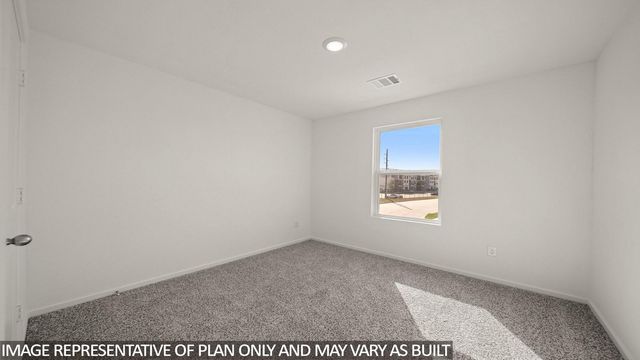 224 Flying Tiger TRL, Jarrell, TX 76537