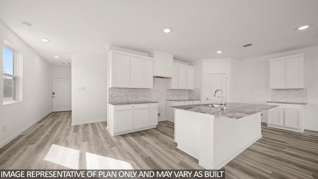 224 Flying Tiger TRL, Jarrell, TX 76537