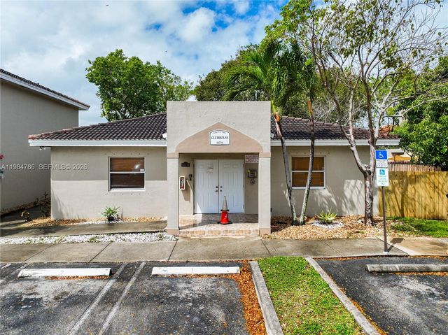 14286 NW 17th Ave, Opa-locka, FL 33054