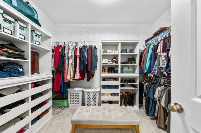 227 Stonewall Dr, Columbia, TN 38401