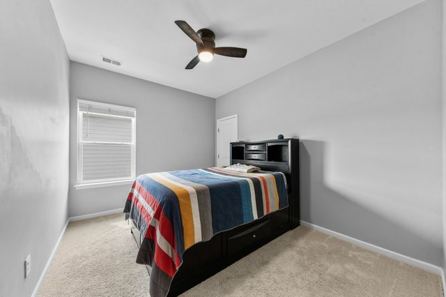 227 Stonewall Dr, Columbia, TN 38401