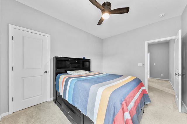 227 Stonewall Dr, Columbia, TN 38401