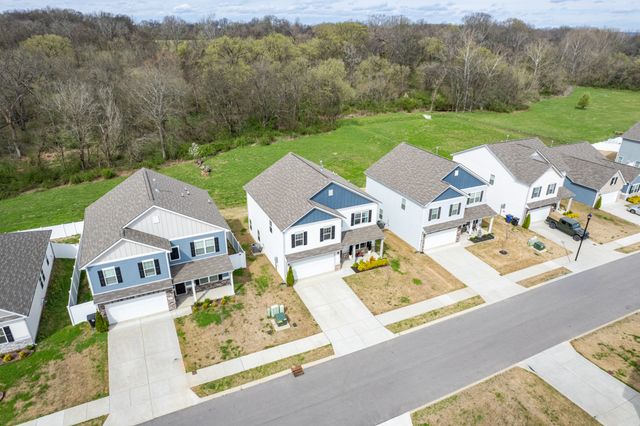 227 Stonewall Dr, Columbia, TN 38401