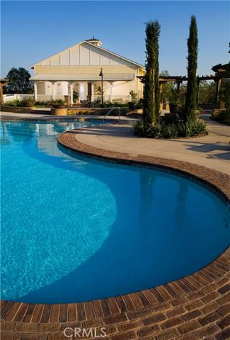 3990 E. OAKWOOD AVE., Ontario, CA 91761