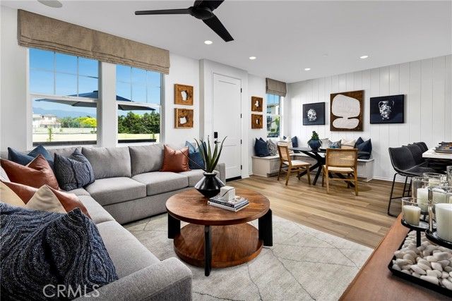 3990 E. OAKWOOD AVE., Ontario, CA 91761