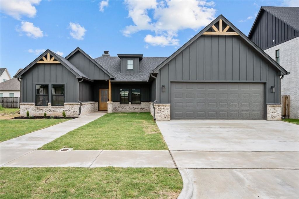13017 Rainier, Woodway, TX 76712