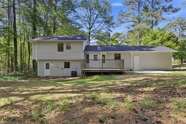 3182 Fireplace Trail, Snellville, GA 30078