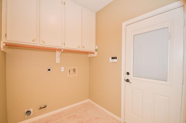 46 Grants Lake Circle, Sugar Land, TX 77479