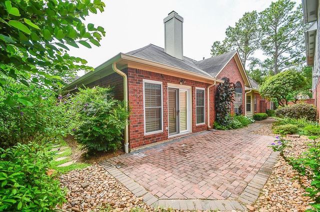 46 Grants Lake Circle, Sugar Land, TX 77479