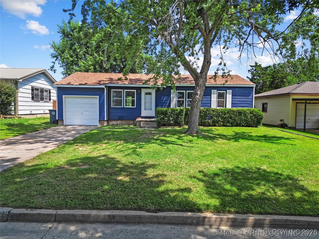 3727 W 45th Street, Tulsa, OK 74107