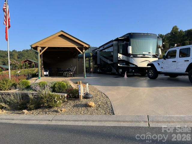 289 Sunset View Trail, Franklin, NC 28734