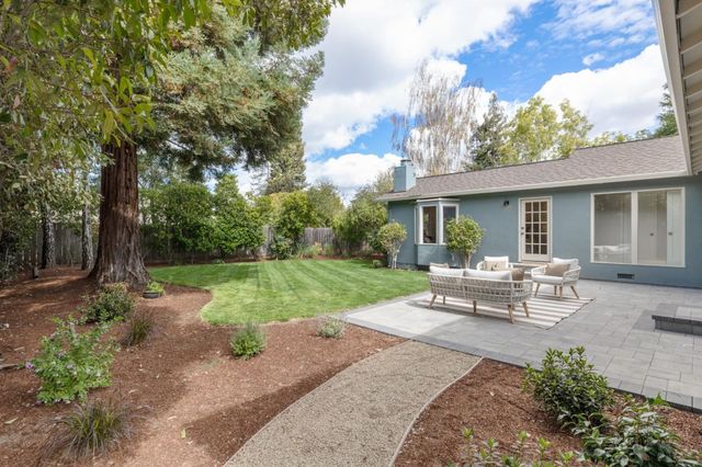 141 Jordan Avenue, Los Altos, CA 94022