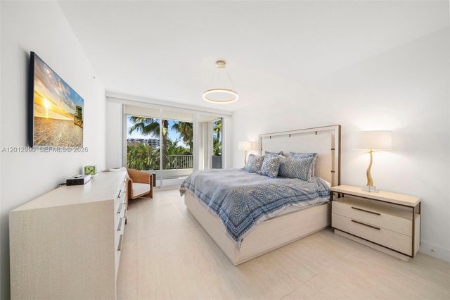 701 Crandon Blvd 401, Key Biscayne, FL 33149