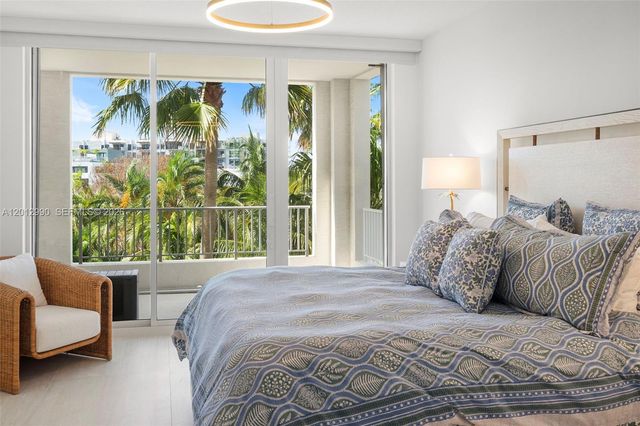 701 Crandon Blvd 401, Key Biscayne, FL 33149