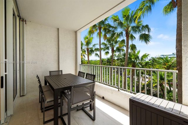 701 Crandon Blvd 401, Key Biscayne, FL 33149