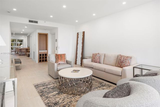 701 Crandon Blvd 401, Key Biscayne, FL 33149