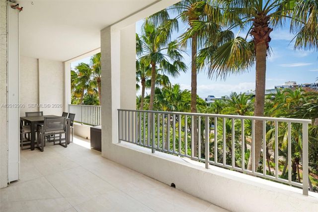 701 Crandon Blvd 401, Key Biscayne, FL 33149