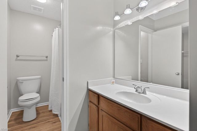 12735 Daybreak CIR, Newport News, VA 23602